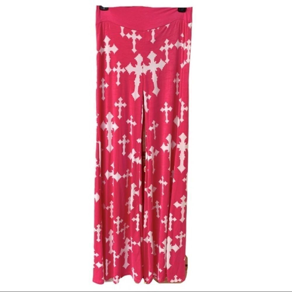 Chico’s Stretchy Goth Cross Lounge Pants.